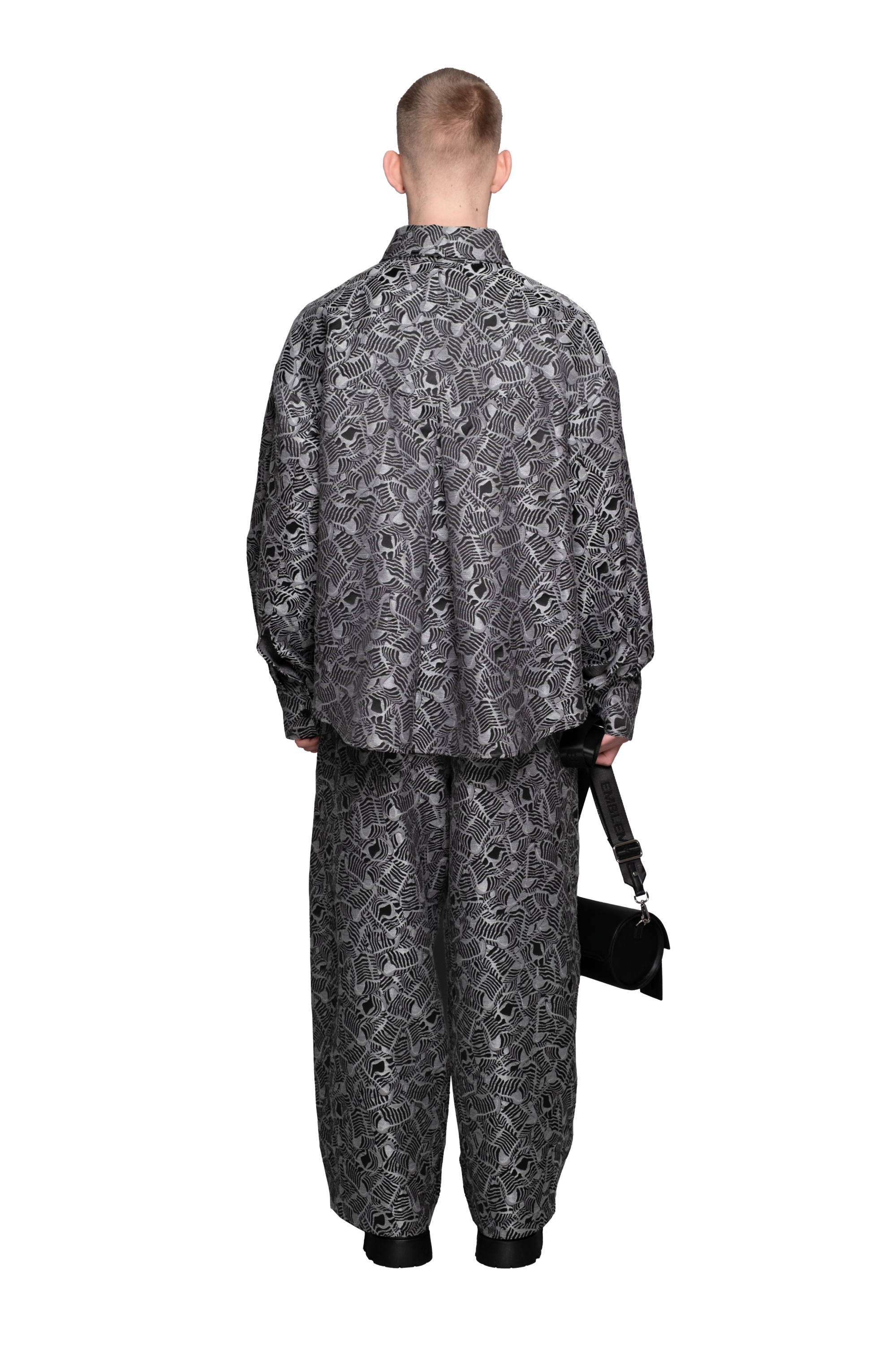 Oversize Pants in Liquid Mic Jacquard